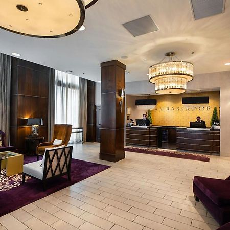 Ambassador Hotel Wichita, Autograph Collection Bagian luar foto